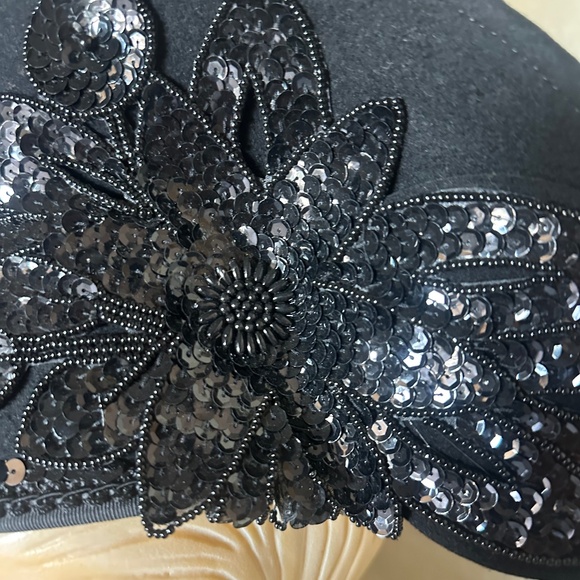 FESTIVE VINTAGE BLACK FELT WIDE BRIM HAT WITH SEQUIN APPLIQUÉS main image 9